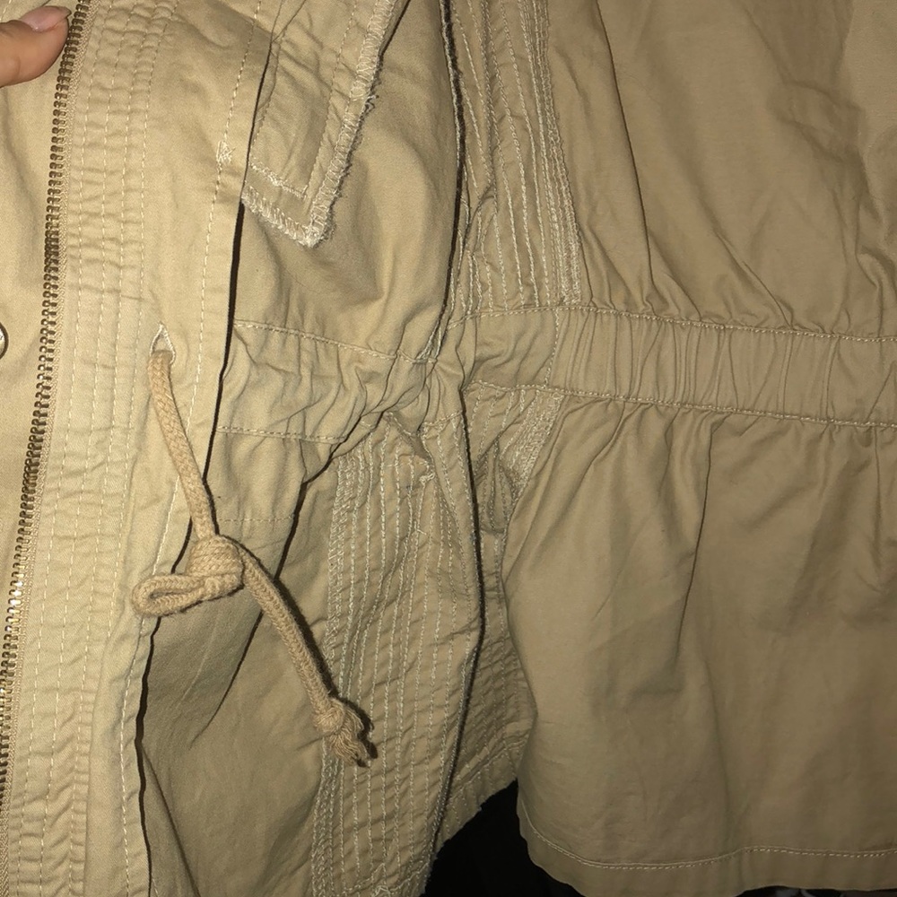 Lightweight Jacket - image 3